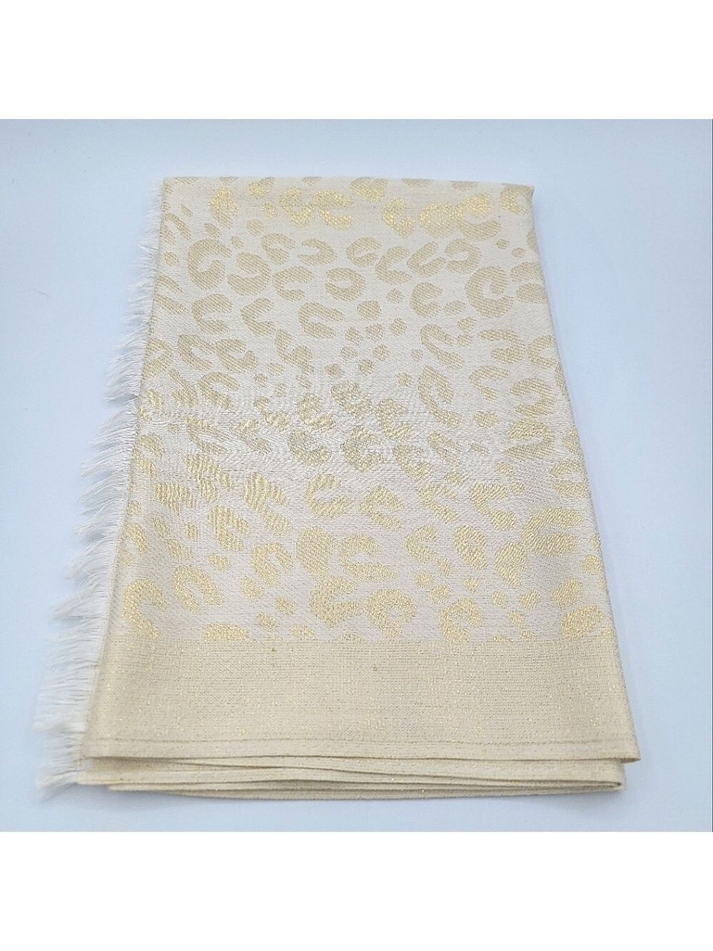 Cream Leopard Scarf NWOT #2407